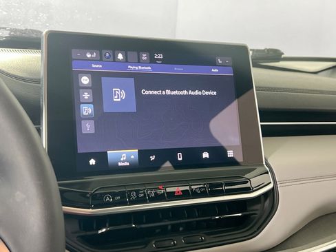 Used 2023 Jeep Compass Limited w/ Elite Group image 14