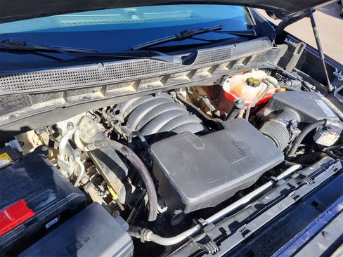 Used 2020 Chevrolet Silverado 1500 LT Trail Boss image 29