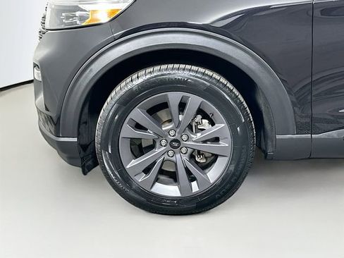 Used 2023 Ford Explorer XLT w/ Equipment Group 202A image 34