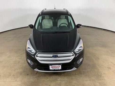 Used 2019 Ford Escape Titanium image 4