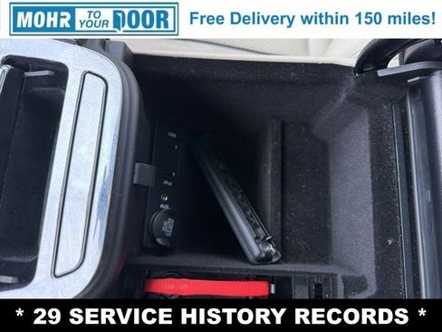 Used 2012 Jaguar XJ image 23