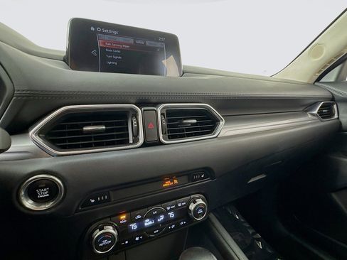 Used 2018 MAZDA CX-5 Touring image 19