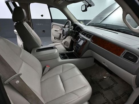 Used 2010 Chevrolet Silverado 1500 LTZ image 46