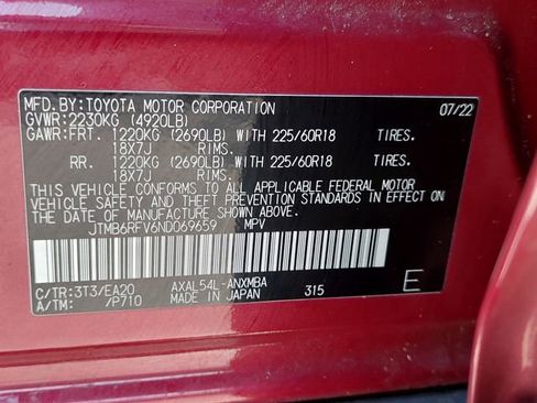 Certified 2022 Toyota RAV4 XLE Premium AWD/4WD image 40