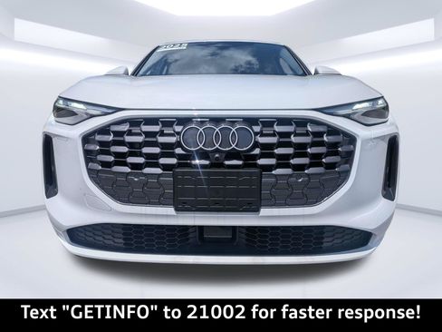 Certified 2025 Audi Q5 Premium w/ Convenience Package AWD/4WD image 10