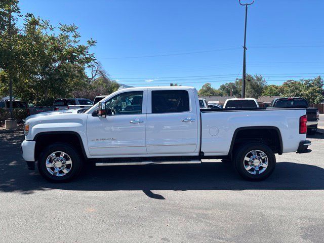Used 2019 GMC Sierra 3500 Denali w/ Duramax Plus Package AWD/4WD image 5