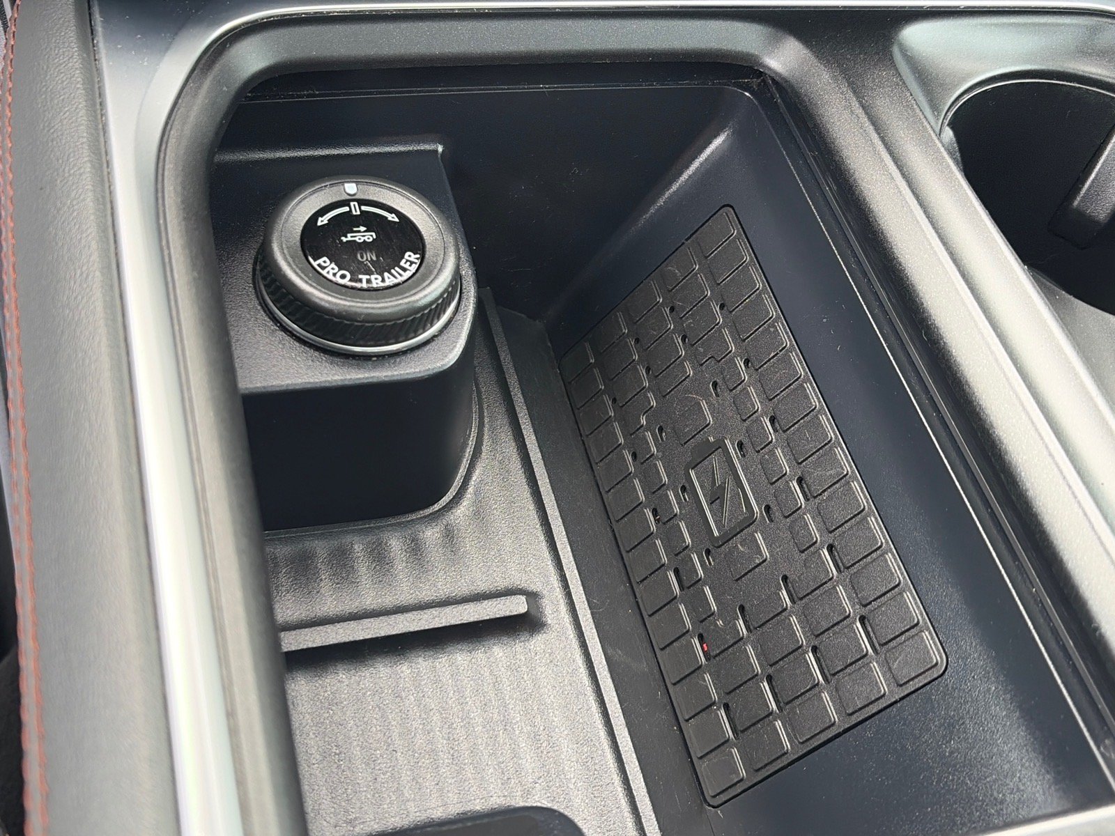 Certified 2025 Ford Expedition Active AWD/4WD image 12