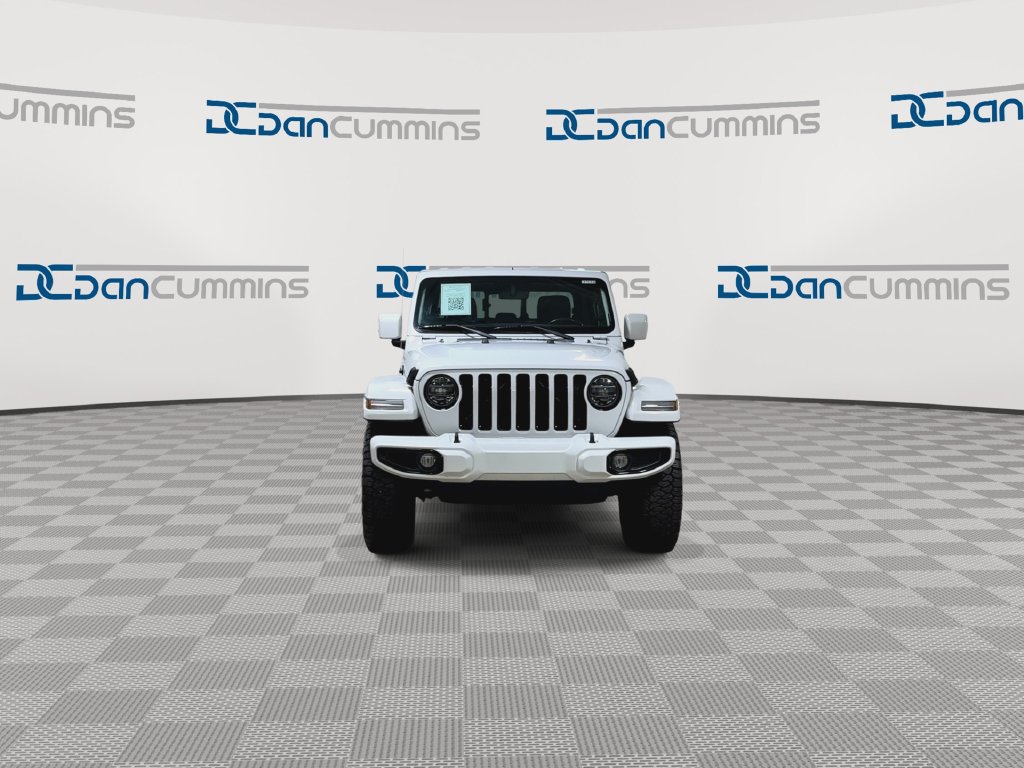 Used 2021 Jeep Gladiator Overland AWD/4WD image 3