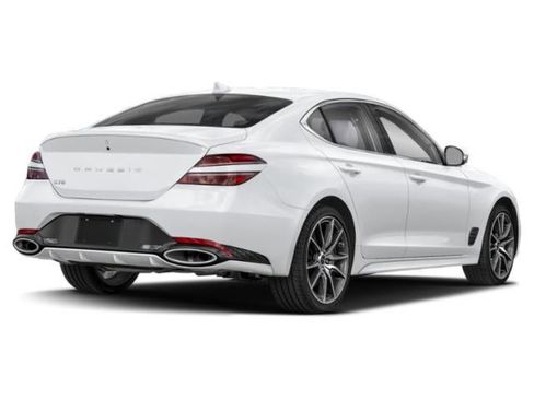 Used 2024 Genesis G70 2.5T RWD image 3