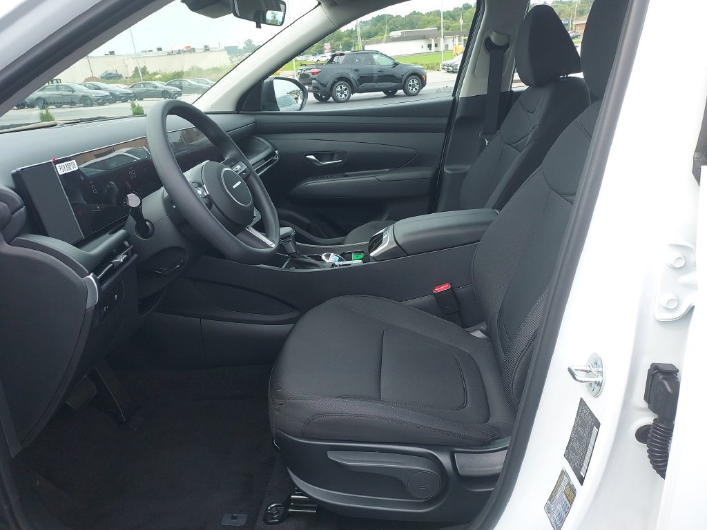 New 2026 Hyundai Tucson SE FWD image 13