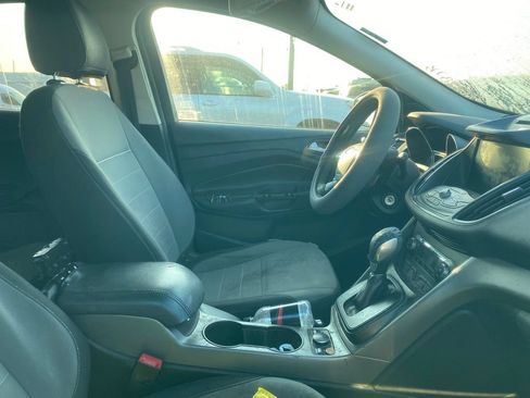 Used 2014 Ford Escape SE w/ Equipment Group 201A FWD image 7