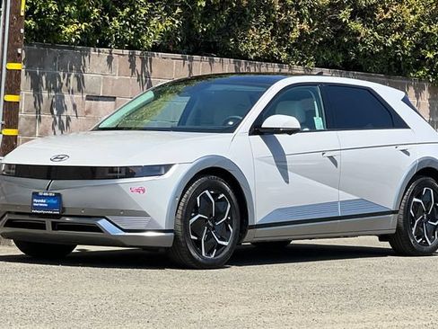 Certified 2024 Hyundai Ioniq 5 Limited RWD image 10