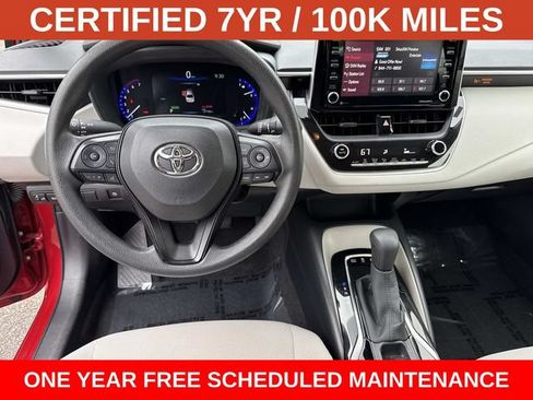 Used 2021 Toyota Corolla LE FWD image 17