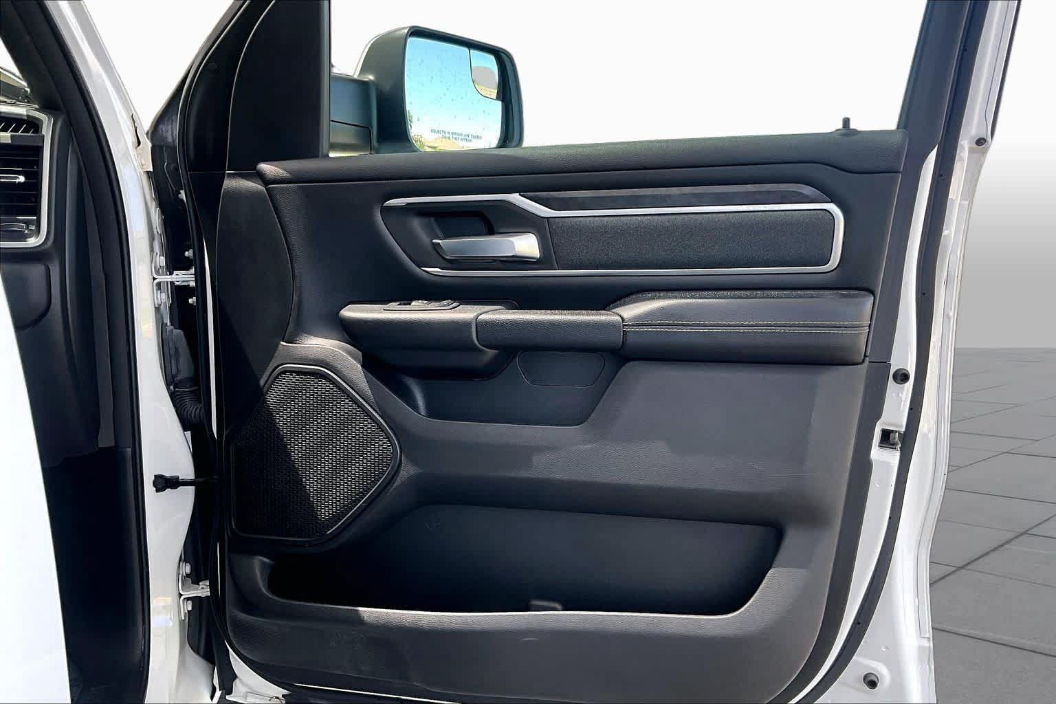Used 2022 RAM 1500 Big Horn AWD/4WD image 22