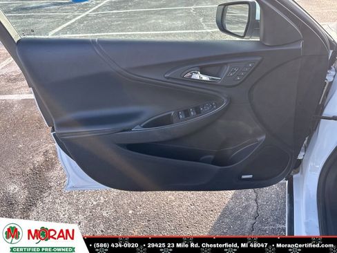 Used 2023 Chevrolet Malibu LT w/ Driver Confidence Package image 9