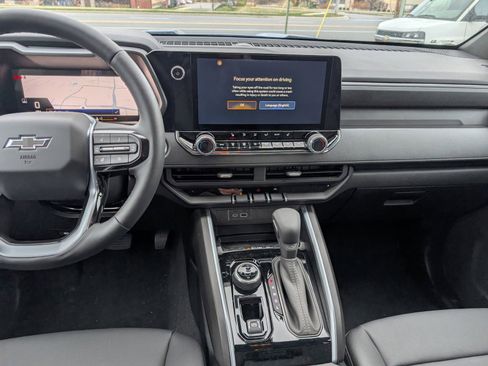 New 2025 Chevrolet Colorado Trail Boss w/ Midnight Edition image 15