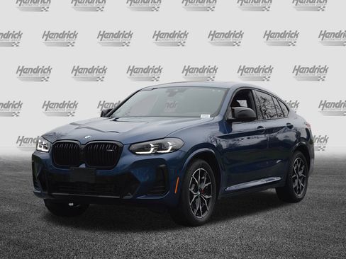 Certified 2025 BMW X4 M40i w/ Premium Package image 7