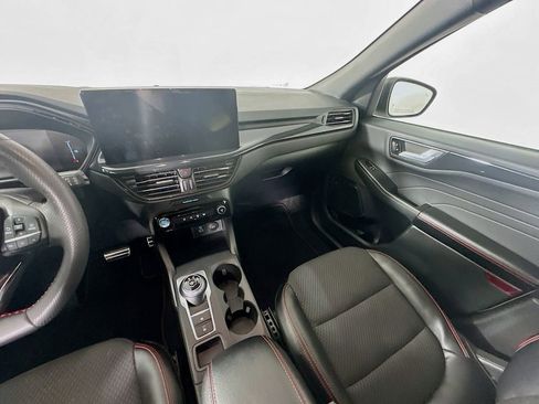 Used 2023 Ford Escape ST-Line w/ Tech Pack #1 image 11