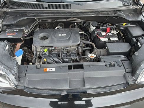 Used 2019 Kia Soul FWD image 24