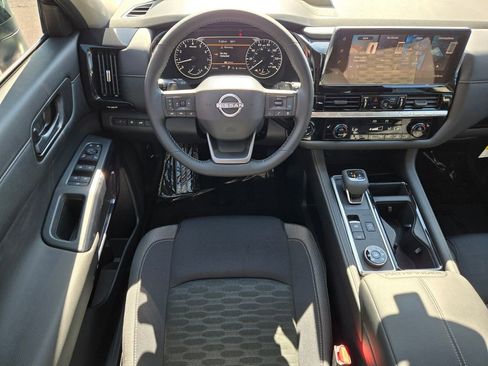 New 2026 Nissan Pathfinder SV w/ Cargo Package AWD/4WD image 8