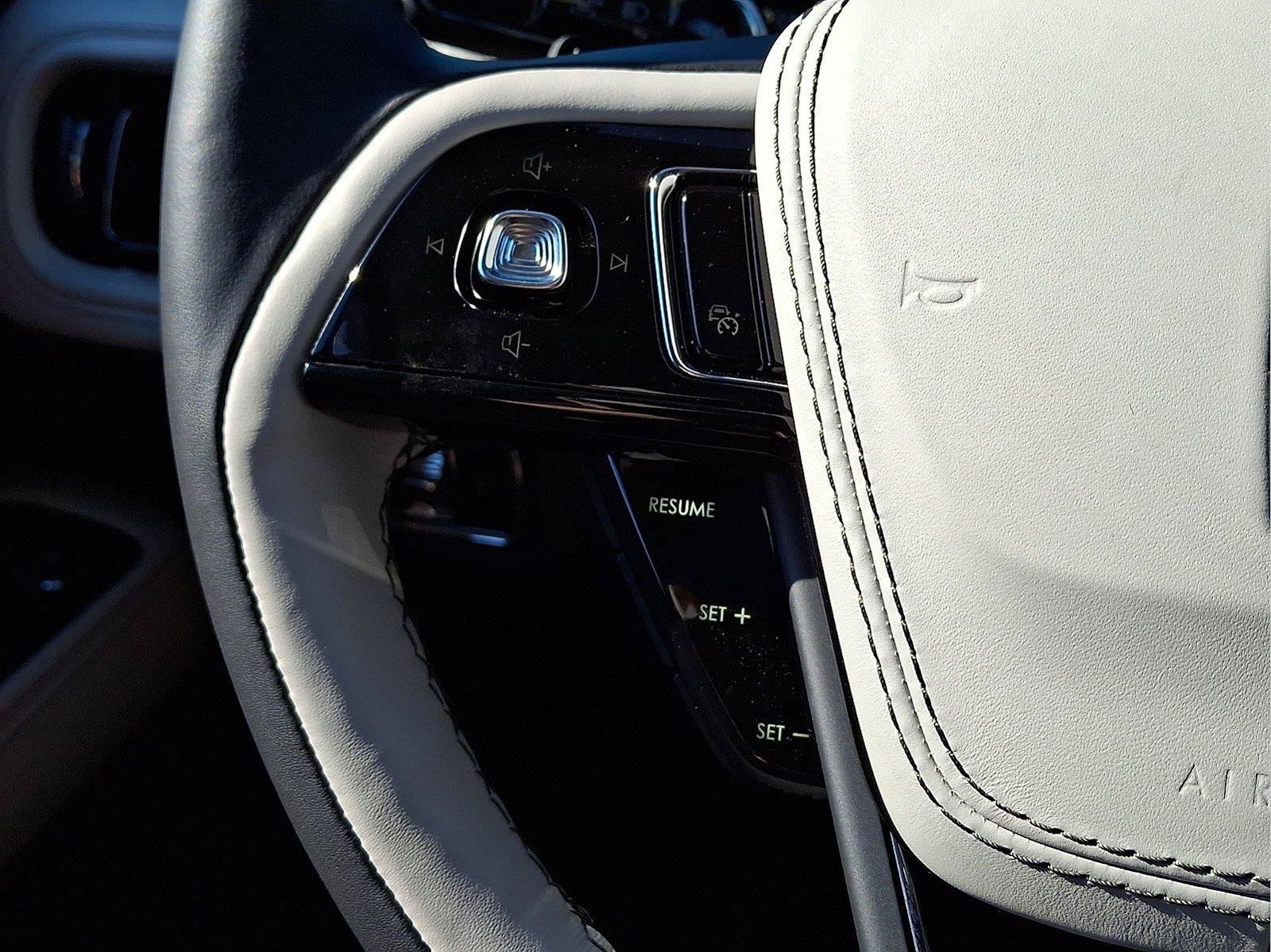 New 2026 Lincoln Aviator AWD image 14