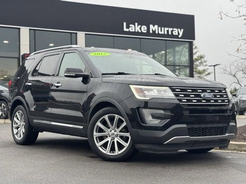 Used 2017 Ford Explorer Limited image 1