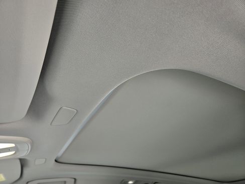 New 2026 Volvo XC60 B5 Ultra w/ Protection Package Premier image 32