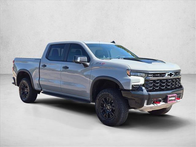 Used 2024 Chevrolet Silverado 1500 ZR2 w/ Technology Package AWD/4WD image 3
