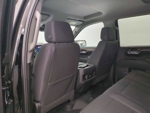 New 2026 Chevrolet Silverado 1500 LT Trail Boss w/ Convenience Package II image 17