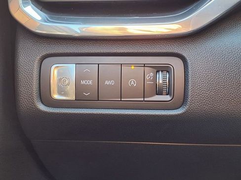 New 2026 GMC Acadia AT4 w/ Luxury Package image 18