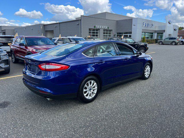 Used 2016 Ford Fusion S FWD image 5