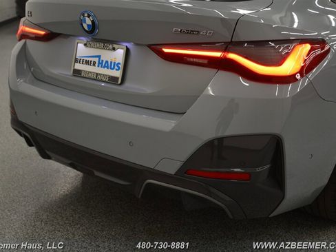 Used 2022 BMW i4 eDrive40 w/ M Sport Package image 45