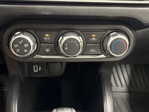 Used 2024 Nissan Versa S w/ S Plus Package image 13