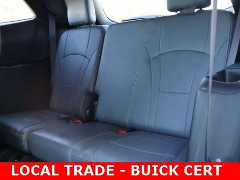 Certified 2023 Buick Enclave Essence image 17