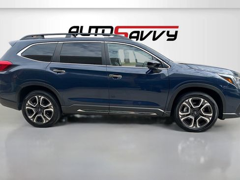 Used 2024 Subaru Ascent Touring AWD/4WD image 8