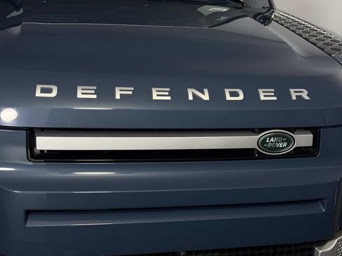 Used 2025 Land Rover Defender 110 S AWD/4WD image 14