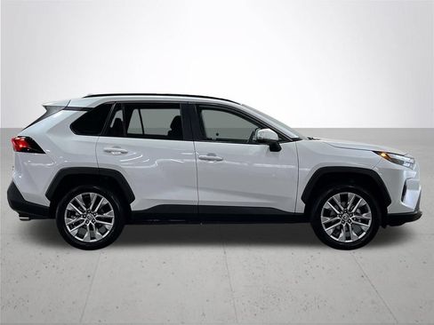 Used 2023 Toyota RAV4 XLE Premium AWD/4WD image 9