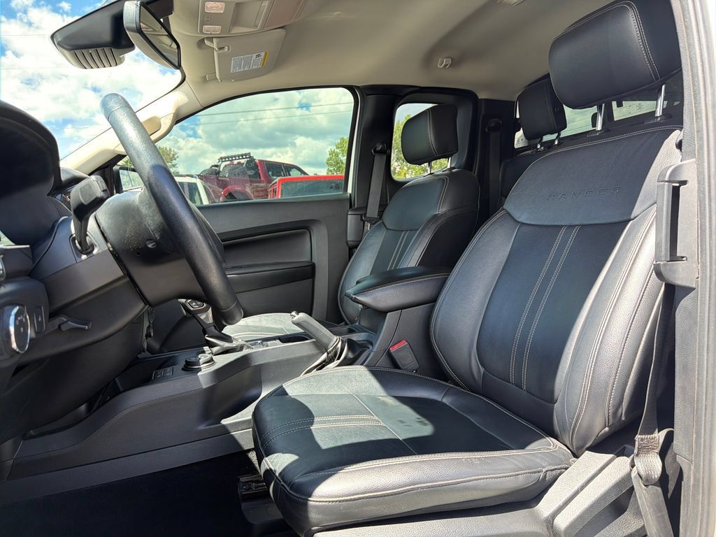 Used 2019 Ford Ranger Lariat w/ FX4 Off-Road Package AWD/4WD image 33