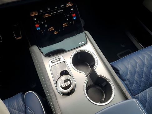 New 2026 Cadillac Vistiq Premium Luxury image 41