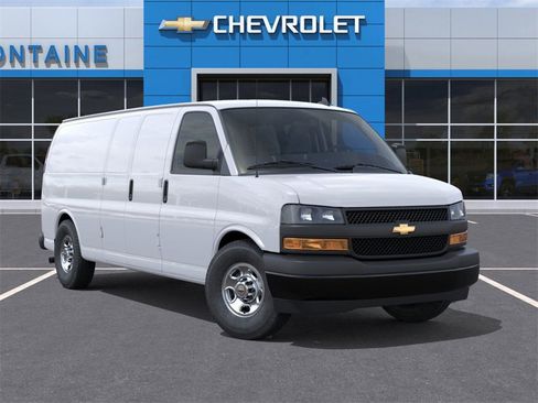 New 2025 Chevrolet Express 2500 Extended w/ Driver Convenience Package image 7