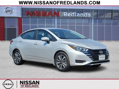 New 2025 Nissan Versa SV w/ Trunk Package