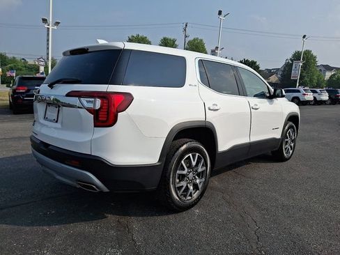 Used 2023 GMC Acadia SLE FWD image 8