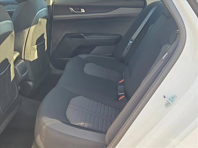 Used 2026 Kia K5 LXS FWD image 18