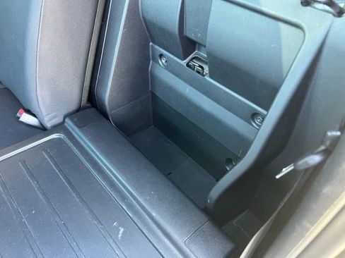 Certified 2023 Toyota Tacoma TRD Off-Road image 43