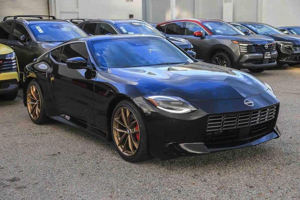 New 2026 Nissan Z Performance w/ Floor Mat Package RWD image 3