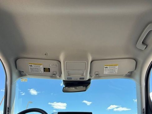 Used 2025 Ford Bronco Sport Outer Banks w/ Outer Banks Tech Package+ AWD/4WD image 29