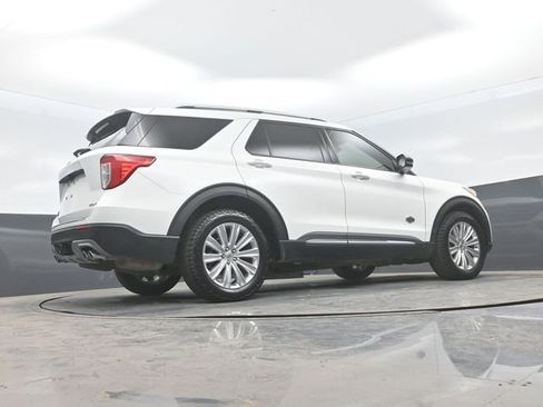 Certified 2023 Ford Explorer King Ranch w/ Technology Package AWD/4WD image 25