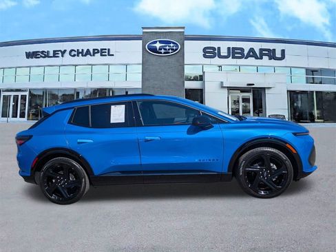 Used 2025 Chevrolet Equinox EV RS image 4