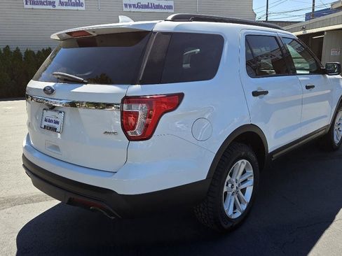 Used 2017 Ford Explorer 4WD image 8