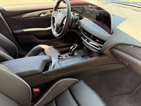 Used 2026 Cadillac CT5 V Blackwing w/ Deep Ocean Appearance Package RWD image 15